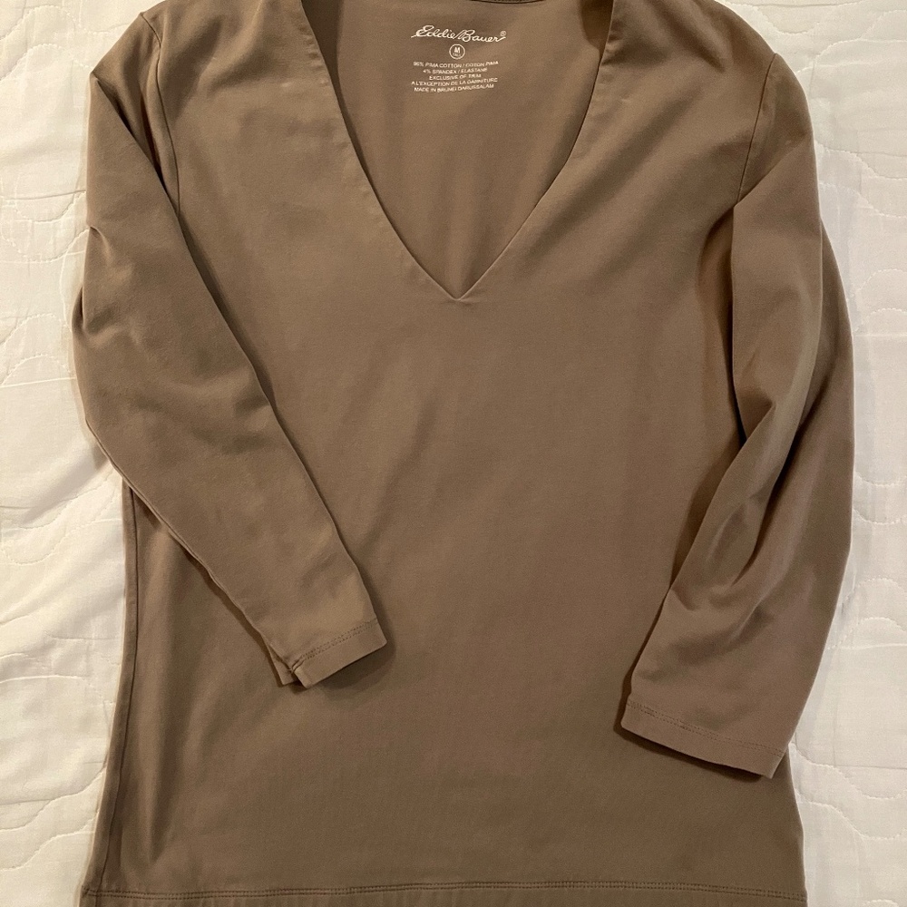Eddie Bauer Women's Long Sleeve Tee - Taupe - Picture 1 of 2